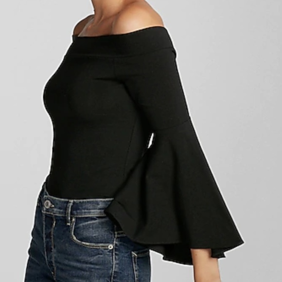 Express Tops - Express Fitted Off-The-Shoulder Bell Sleeve Top